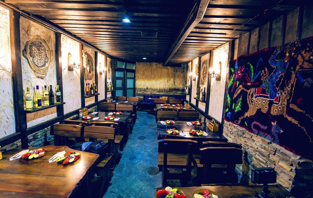 Family Hotel Valchanovata Kashta Fotinovo Экстерьер фото