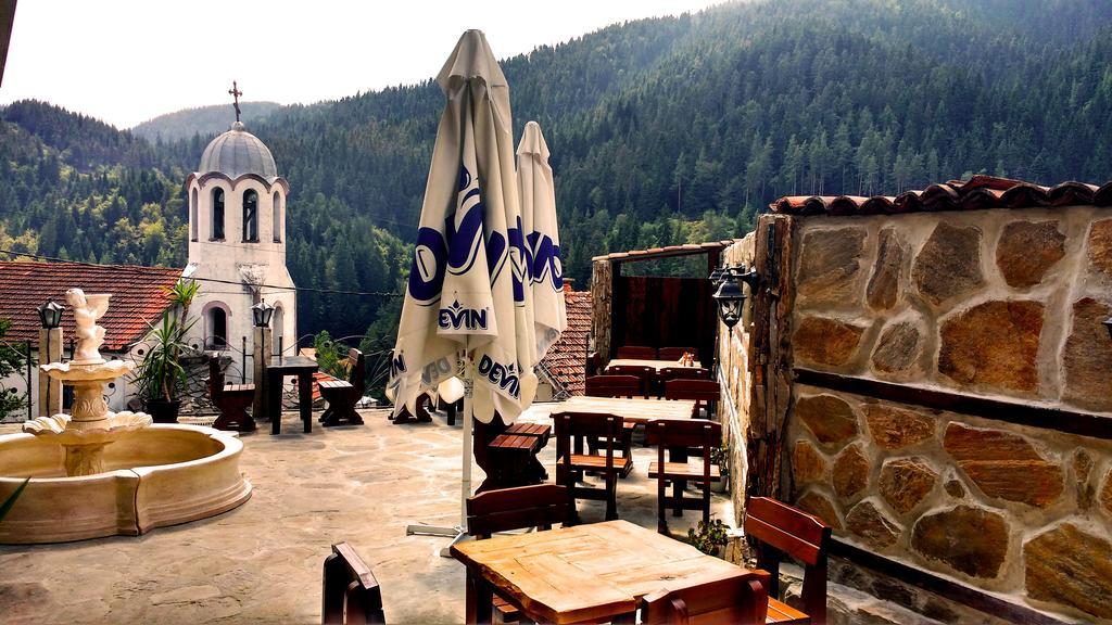 Family Hotel Valchanovata Kashta Fotinovo Экстерьер фото